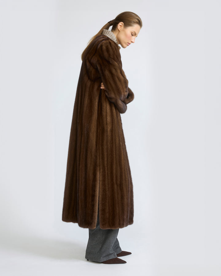 Maxi manteau en fourrure de vison long poil allongé