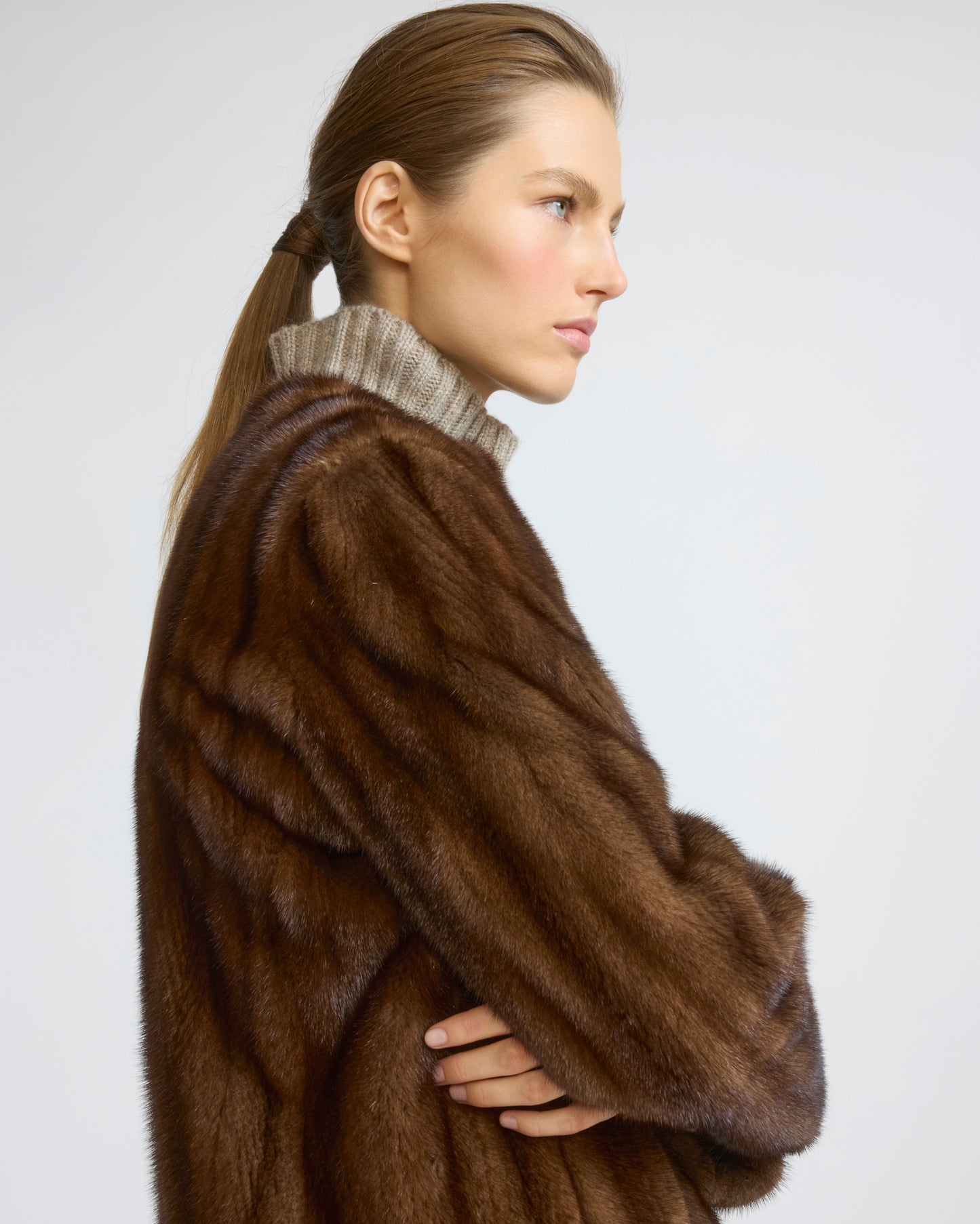 Maxi coat in long-haired straightened mink fur