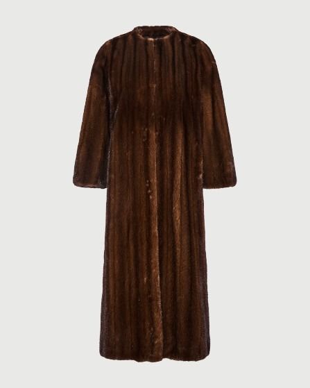 Maxi coat in long-haired straightened mink fur