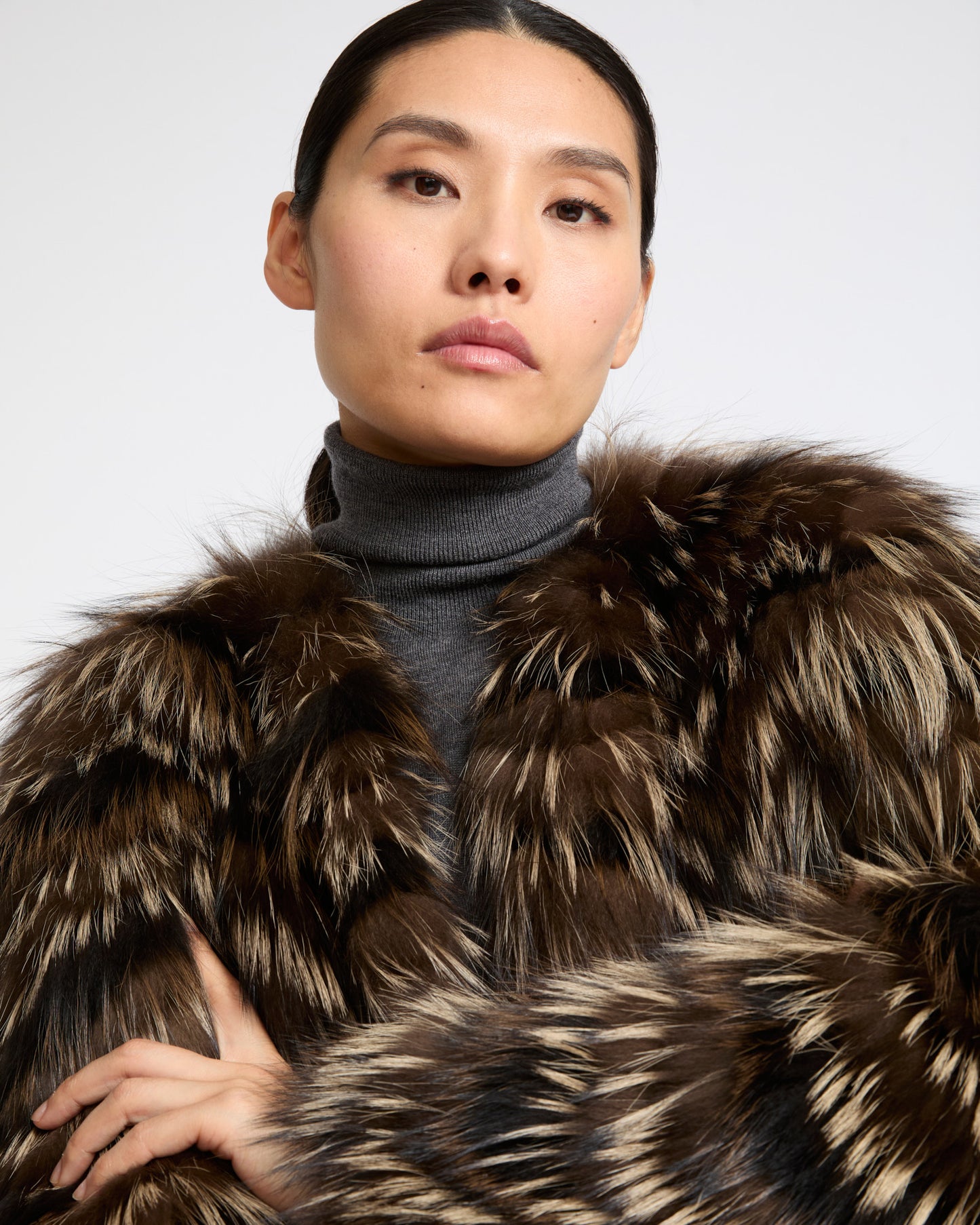 Manteau en fourrure de renard sur maille- Yves Salomon - Nouvelle collection Automne Hiver