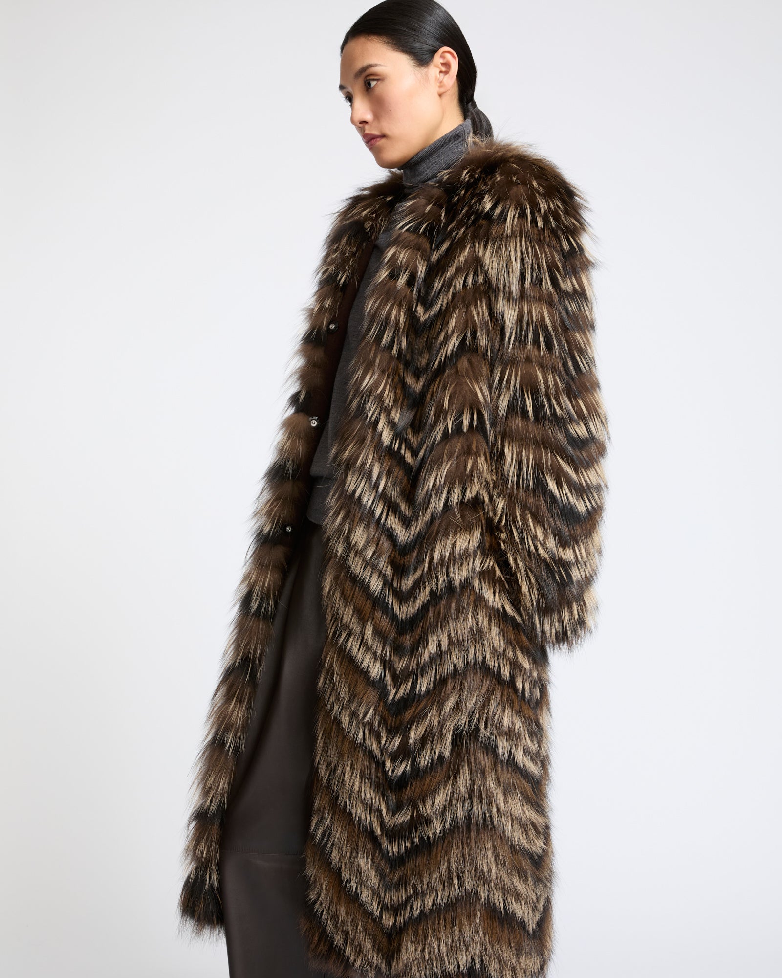 Manteau en fourrure de renard sur maille- Yves Salomon - Nouvelle collection Automne Hiver