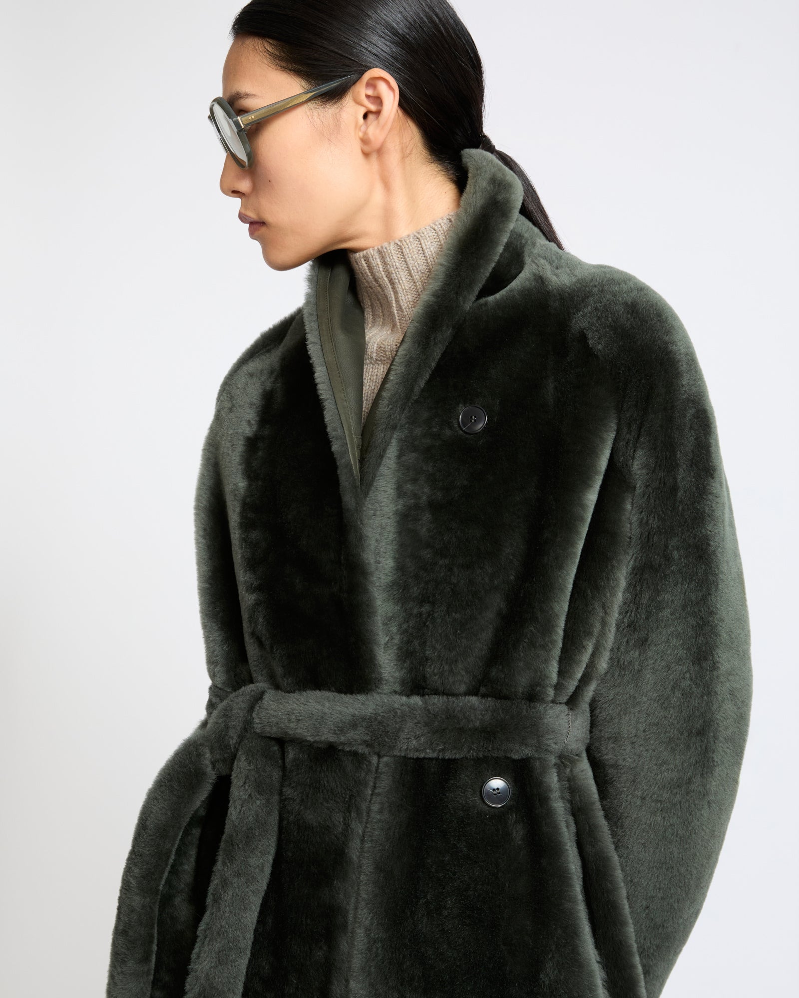 Manteau long en peau lainée d'agneau- Yves Salomon - Nouvelle collection Automne Hiver