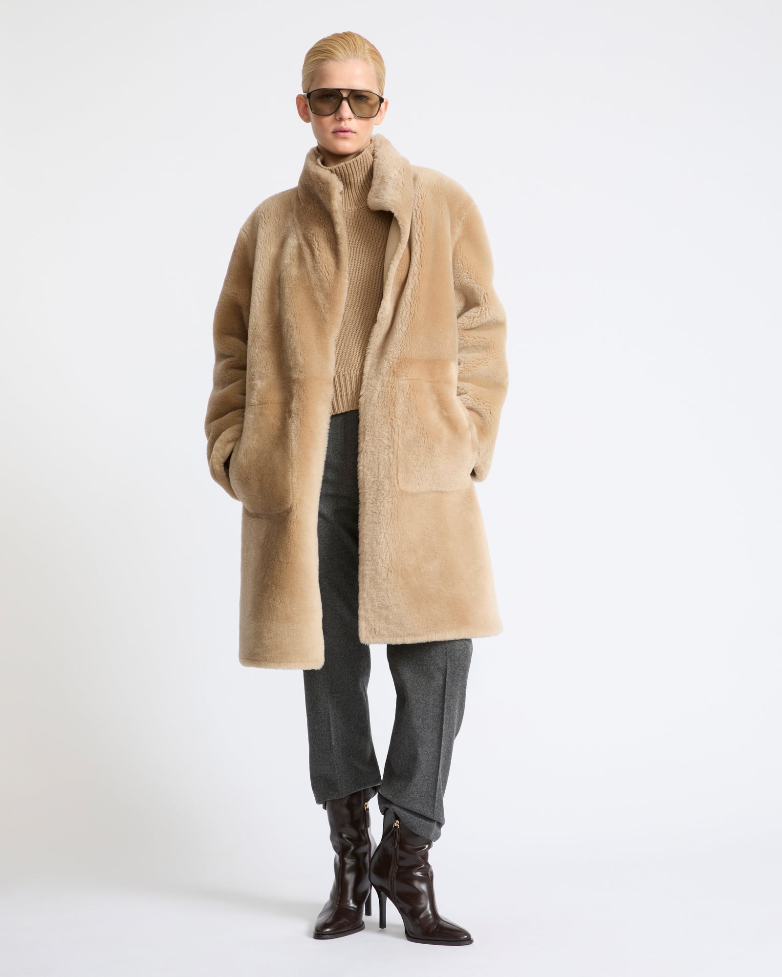 Manteau réversible en peau lainée d'agneau Mérinos raide- Yves Salomon - Nouvelle collection Automne Hiver