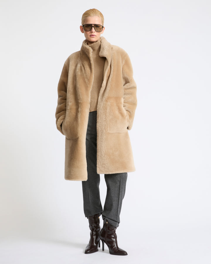 Manteau réversible en peau lainée d'agneau Mérinos raide- Yves Salomon - Nouvelle collection Automne Hiver