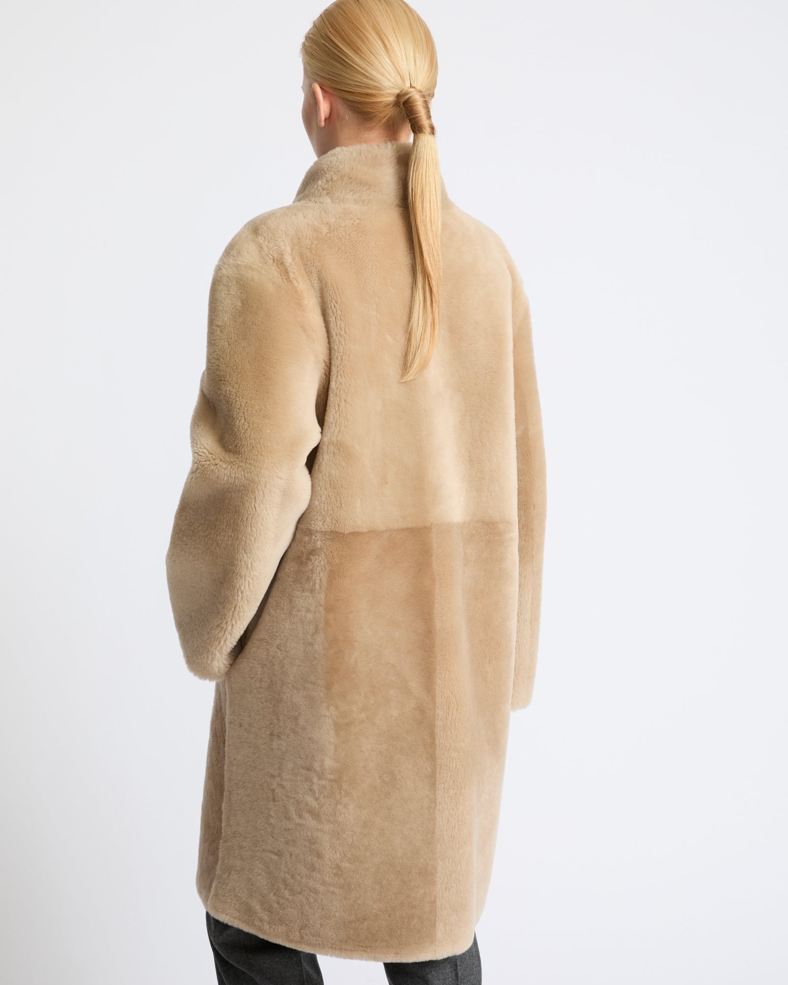 Manteau réversible en peau lainée d'agneau Mérinos raide- Yves Salomon - Nouvelle collection Automne Hiver