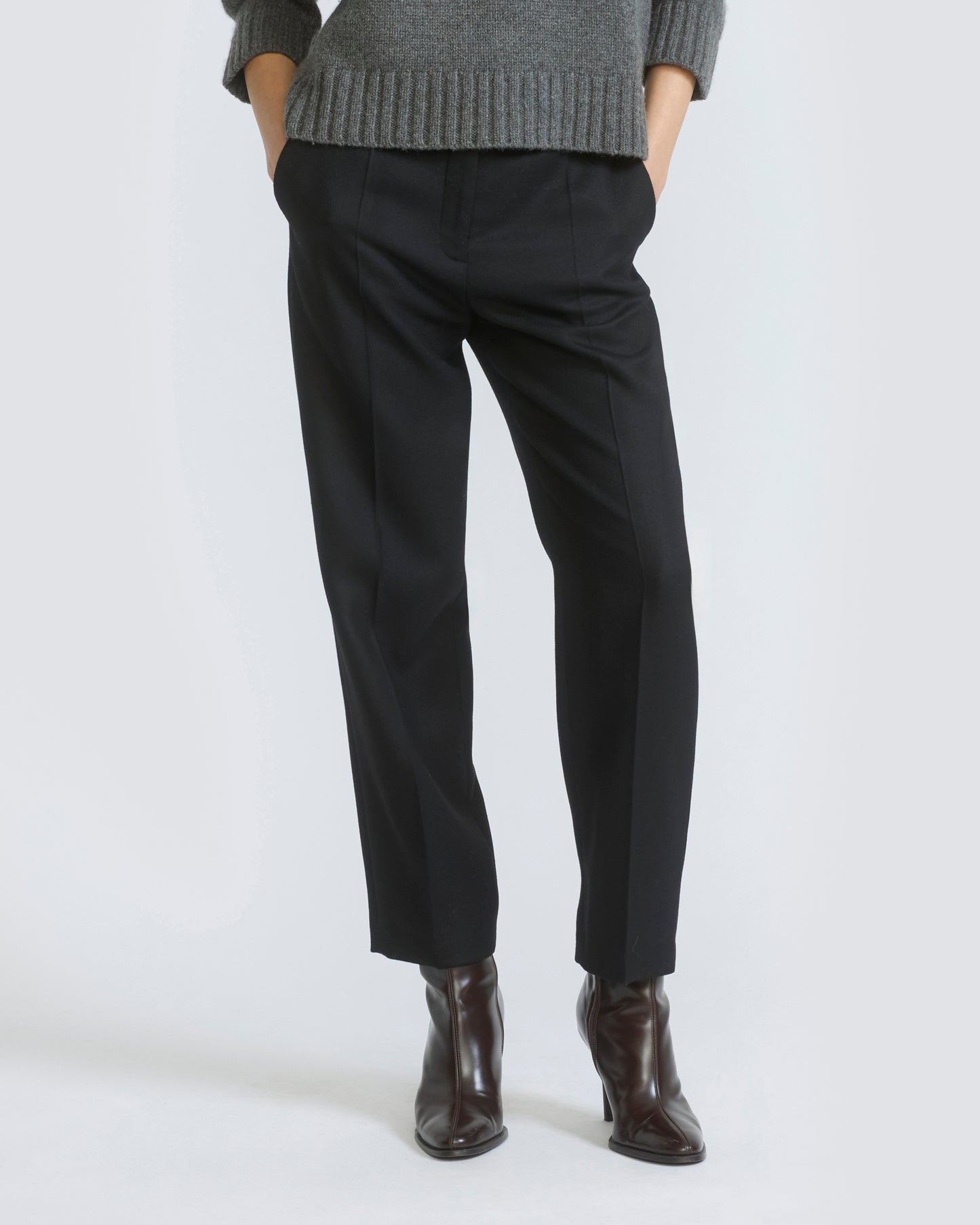 Pantalon tailleur en lainage