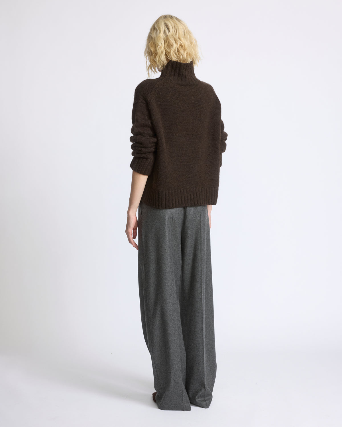 Pantalon large à pinces en lainage cachemire Loro Piana - Yves Salomon - Nouvelle collection Automne Hiver