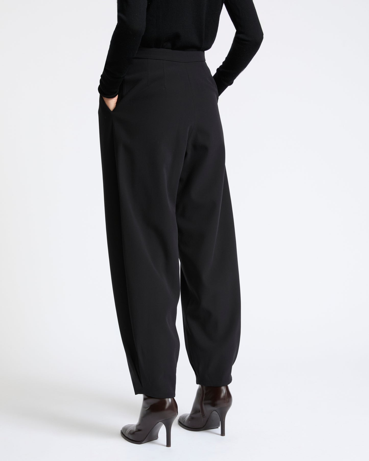 Pantalon boule en crêpe de soie- Yves Salomon - Nouvelle collection Automne Hiver
