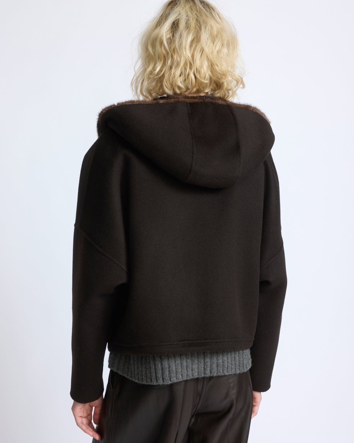 Veste à capuche en lainage cachemire double face et fourrure de vison - Yves Salomon - Nouvelle collection Automne Hiver