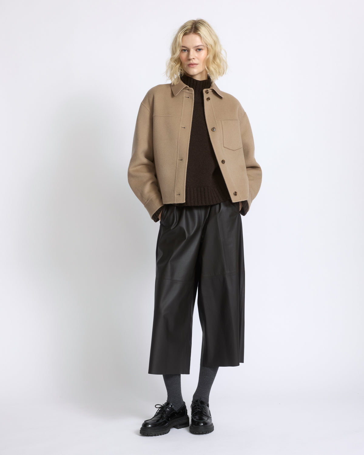 Chemise courte en lainage cachemire double face - Yves Salomon - Nouvelle collection Automne Hiver