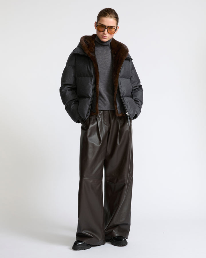Doudoune courte en flanelle Loro Piana avec plastron amovible en fourrure de vison- Yves Salomon - Nouvelle collection Automne Hiver