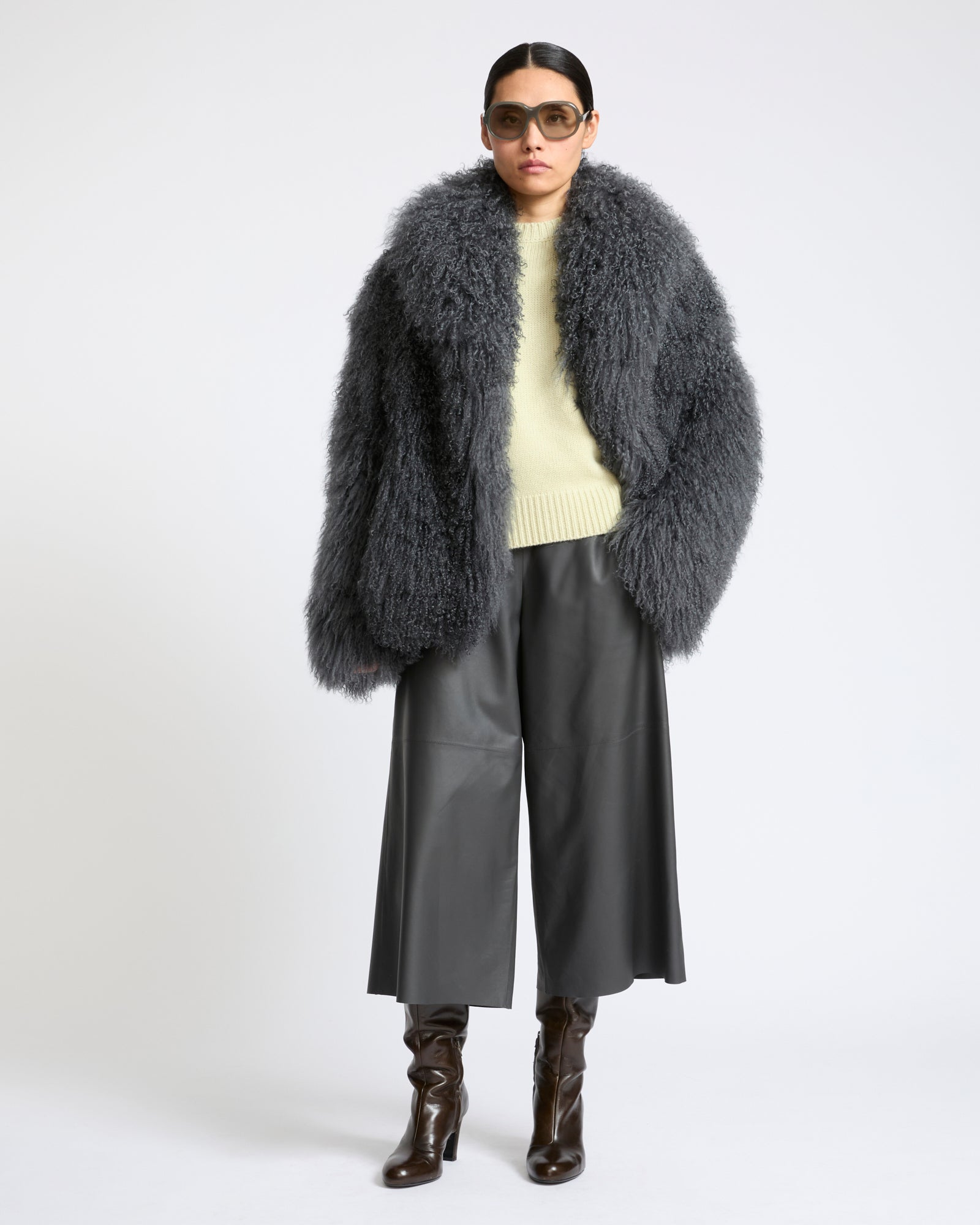 Veste en maille Mérinos et agneau long poil frisé- Yves Salomon - Nouvelle collection Automne Hiver