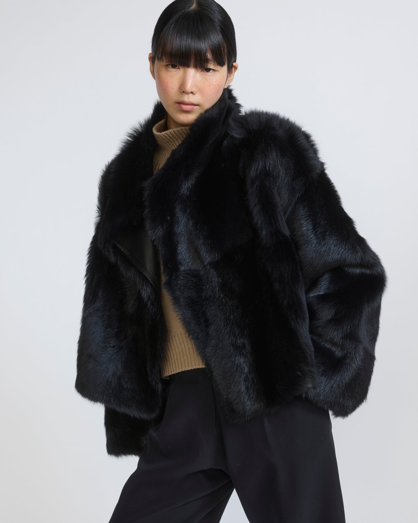 Reversible short Toscana lambskin shearling jacket