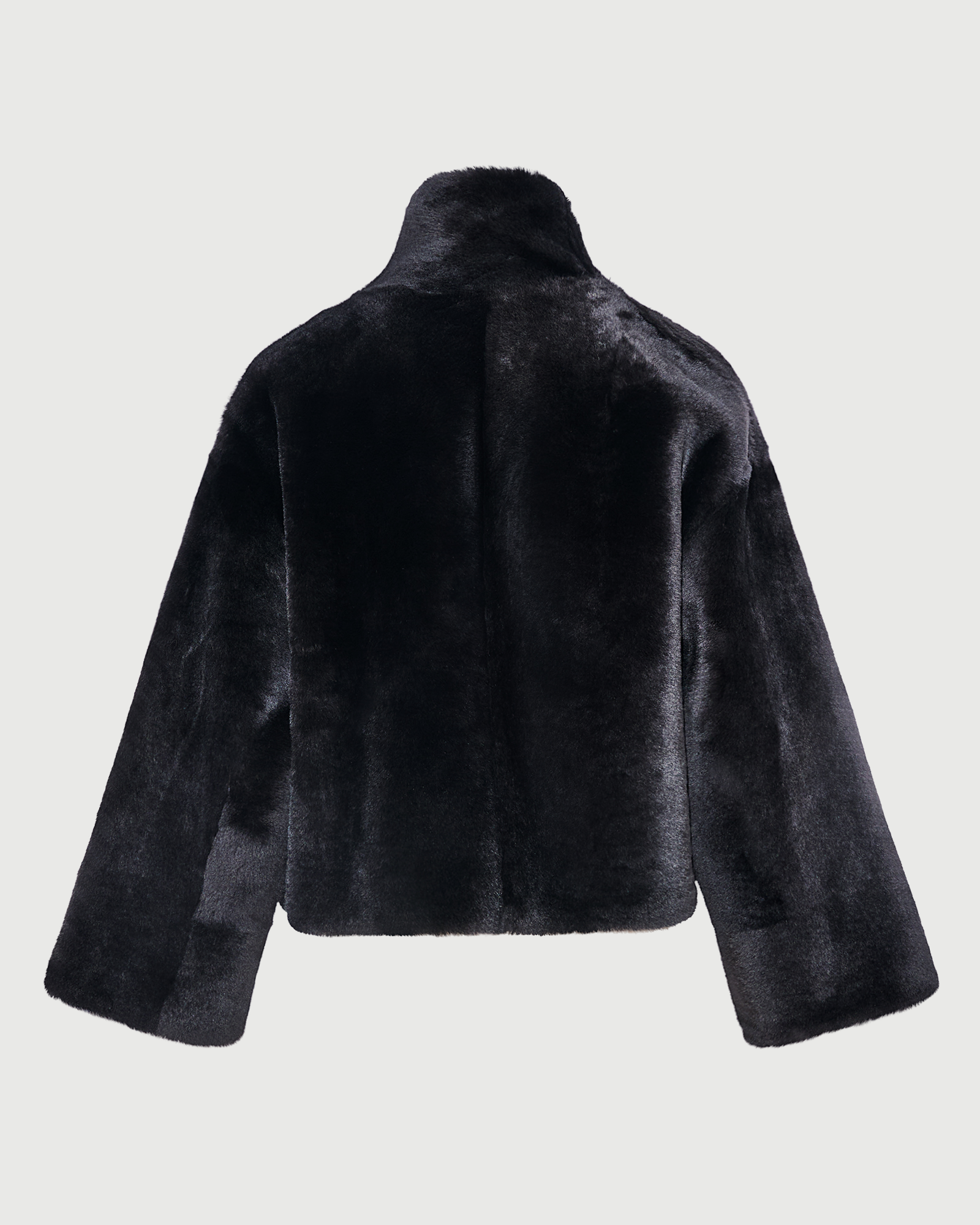 Veste courte réversible en peau lainée d'agneau Lacon- Yves Salomon - Nouvelle collection Automne Hiver