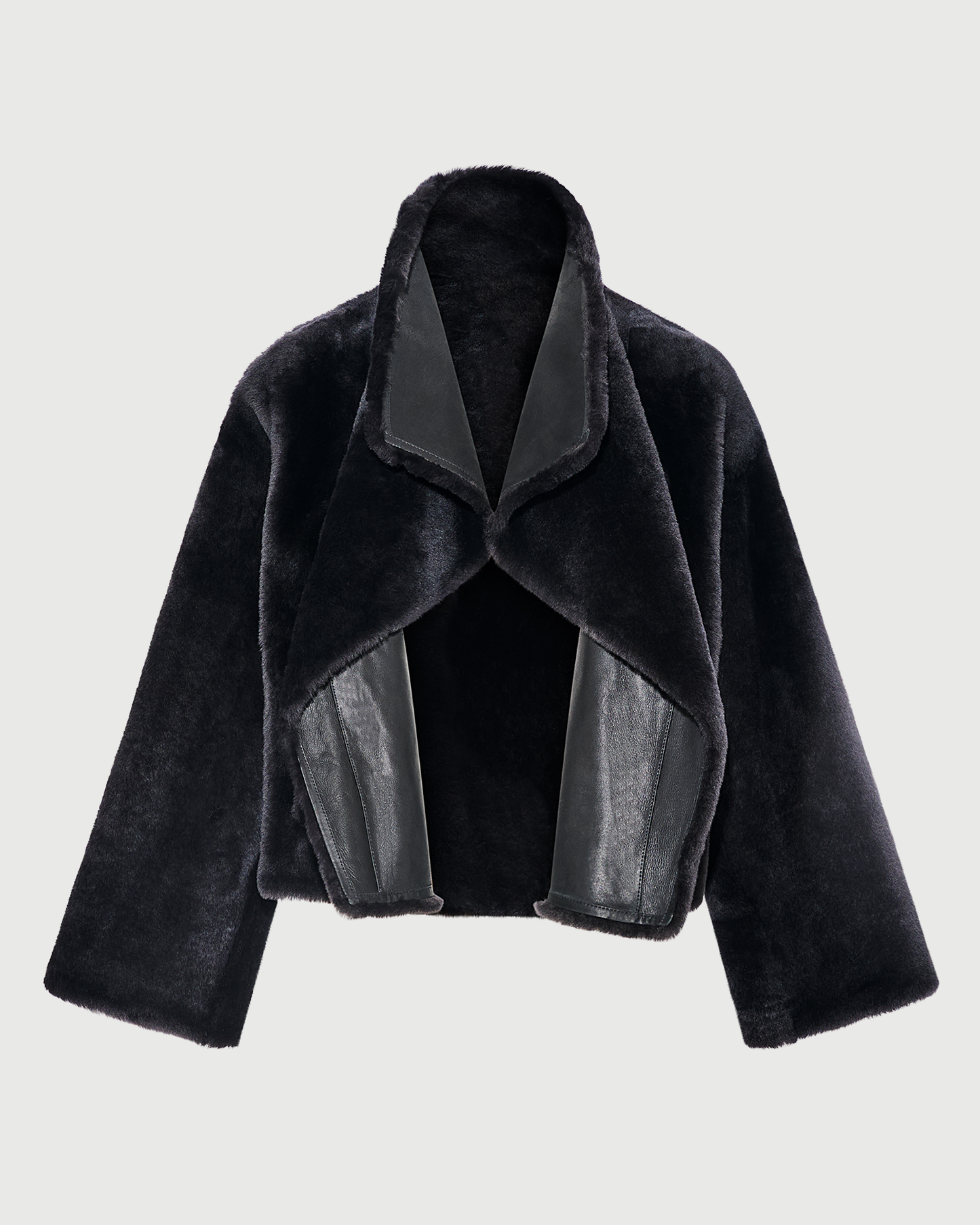 Veste courte réversible en peau lainée d'agneau Lacon- Yves Salomon - Nouvelle collection Automne Hiver