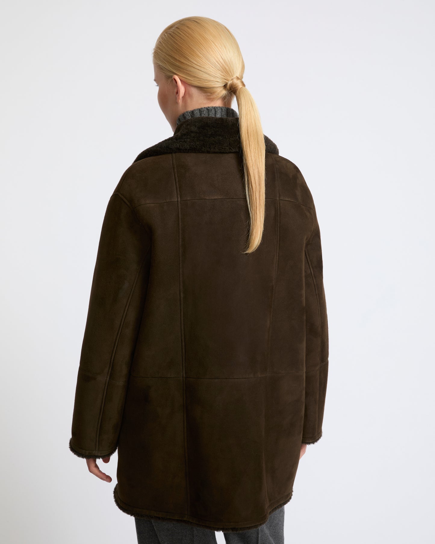 Caban en peau lainée d'agneau Mérinos frisée- Yves Salomon - Nouvelle collection Automne Hiver