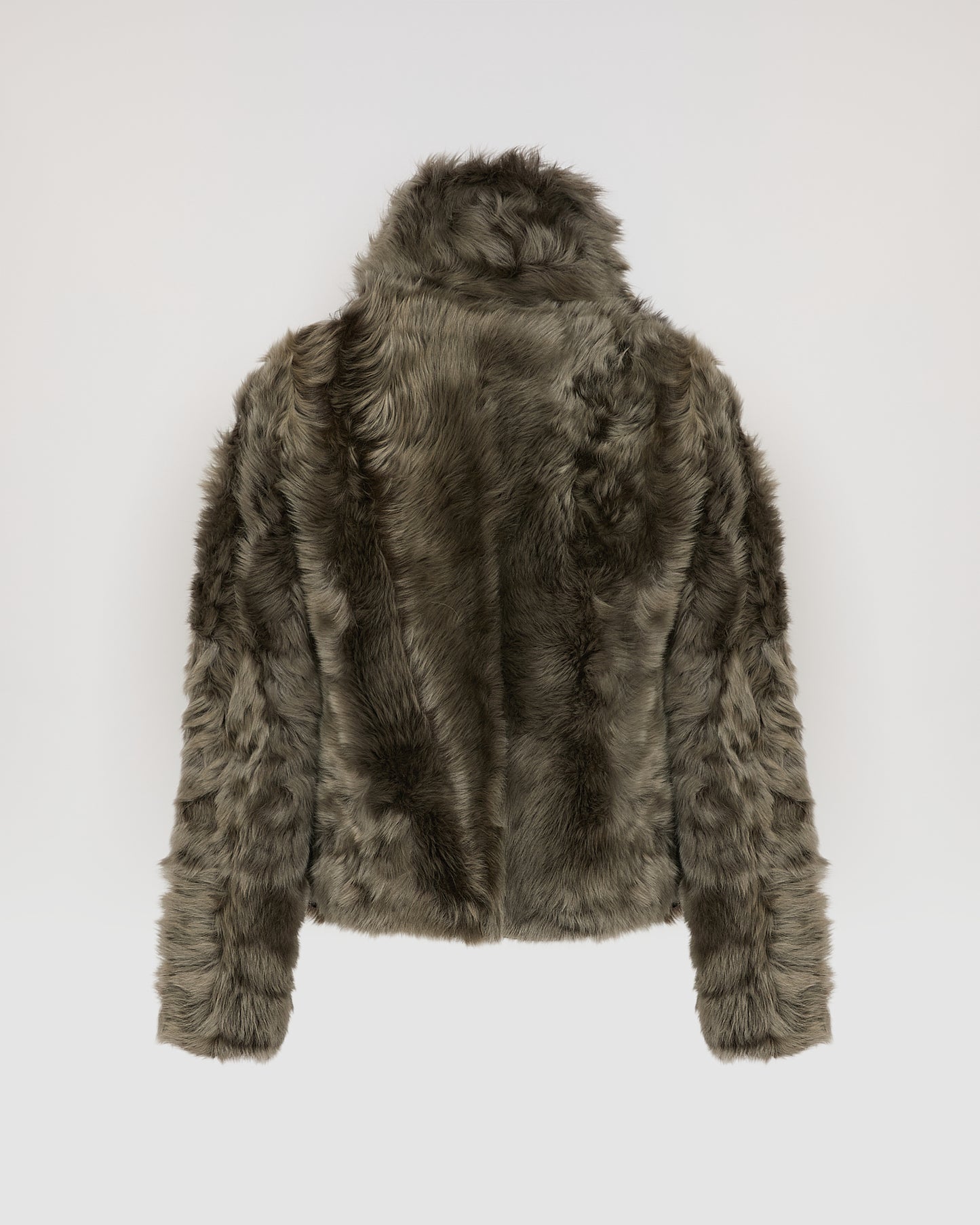 Veste courte en peau lainée d'agneau de Toscane