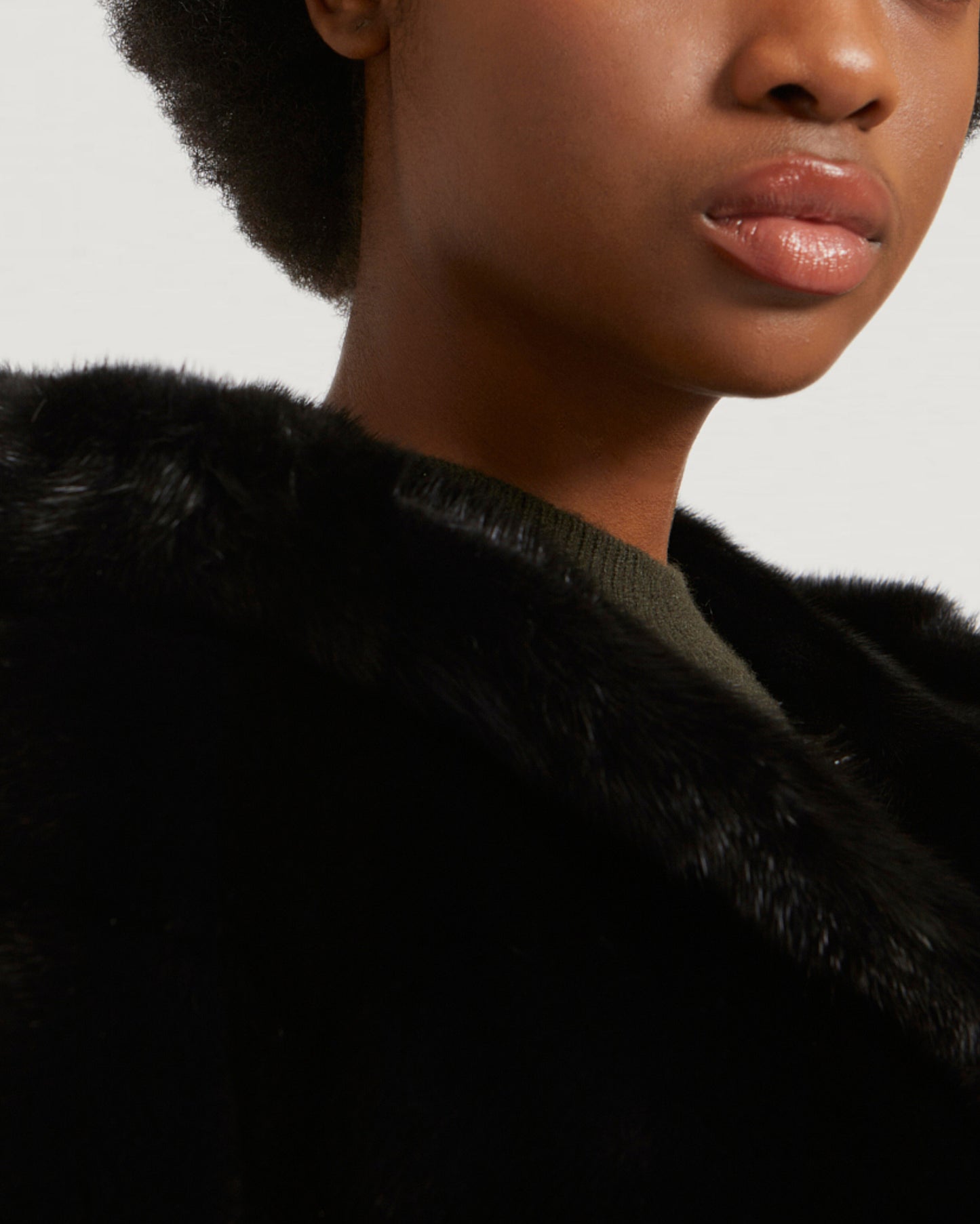 veste-courte-noir-8dyv91365vmlxc99 -Yves Salomon