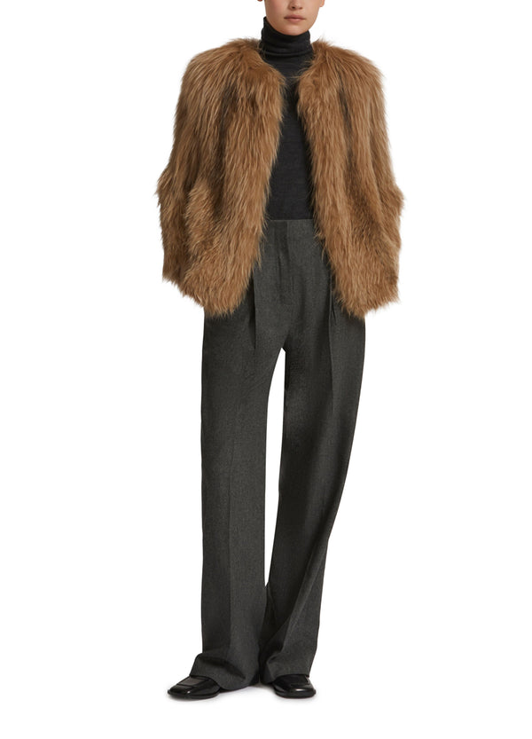 Veste courte en renard tricoté