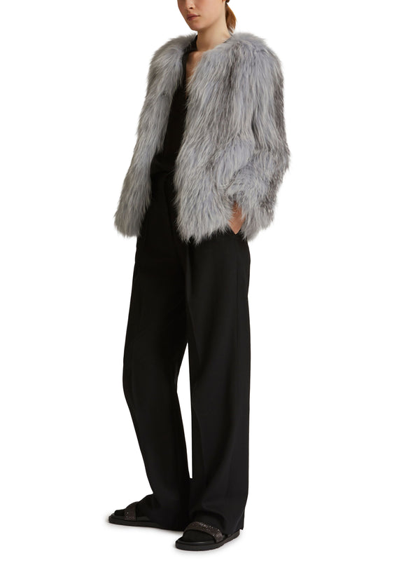 Veste courte en renard tricoté