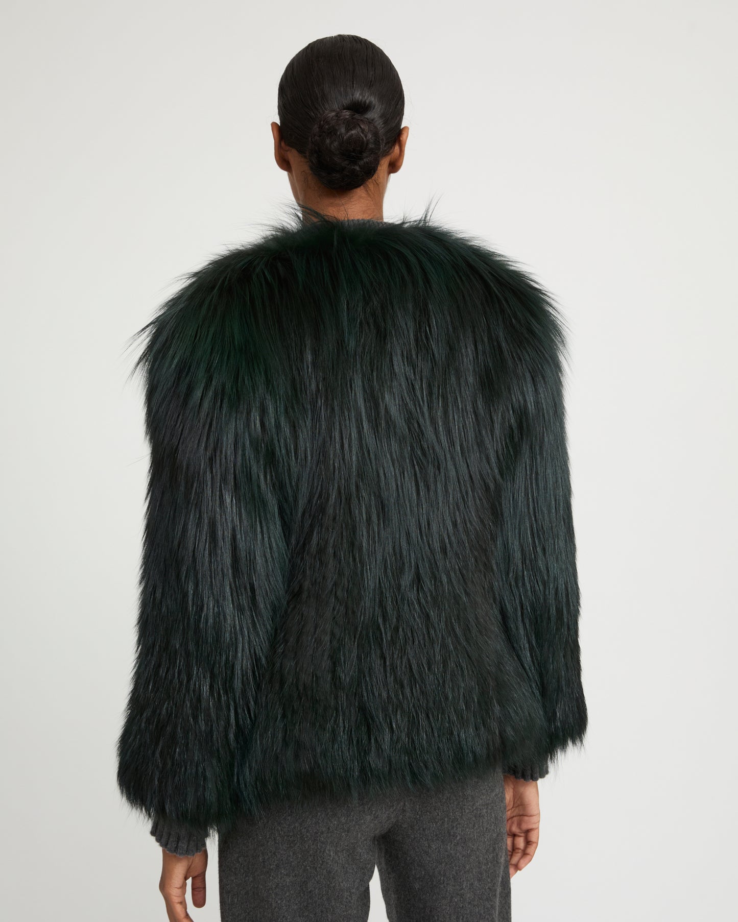 Veste courte en fourrure de renard tricoté -Yves Salomon