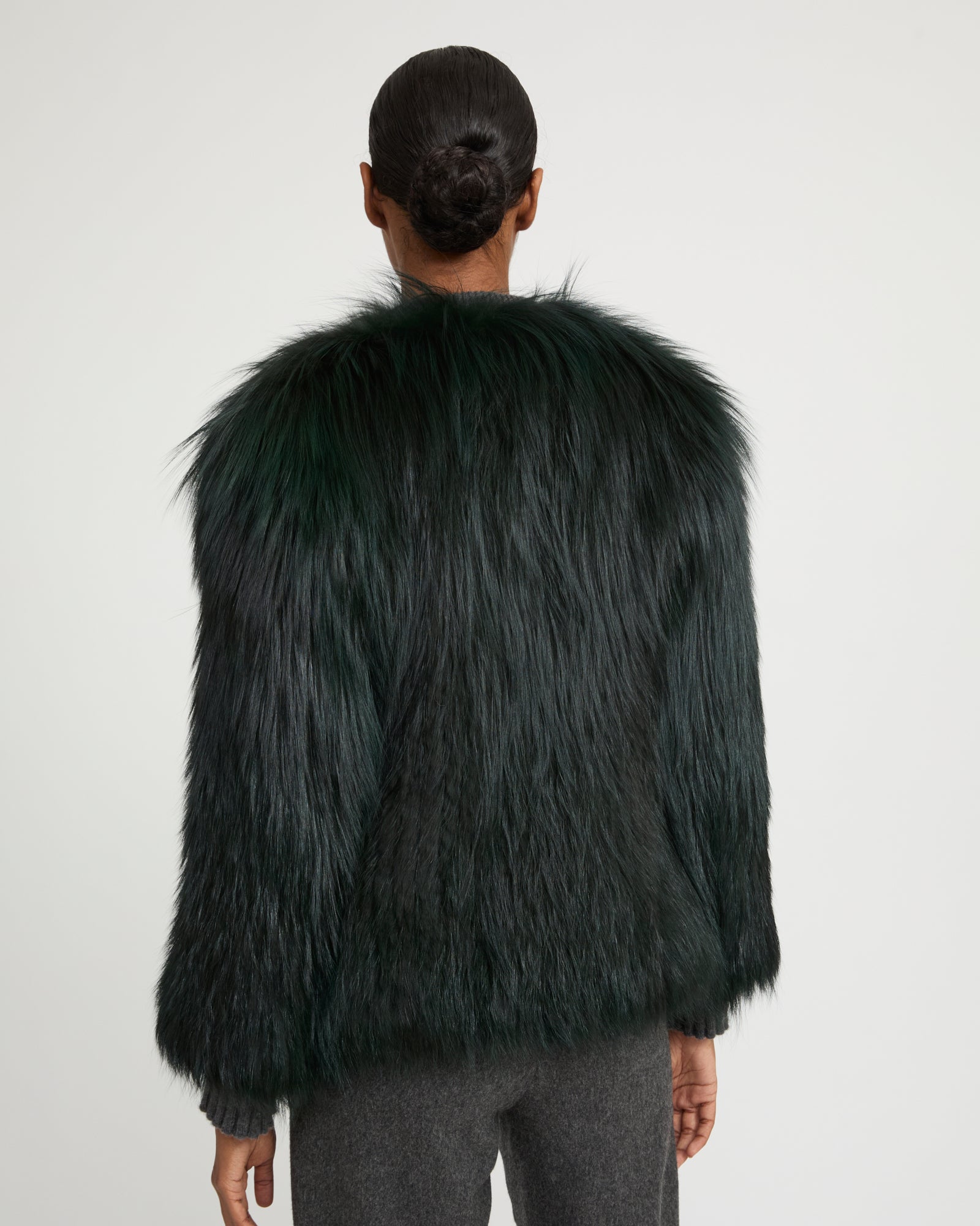Veste courte en fourrure de renard tricoté -Yves Salomon