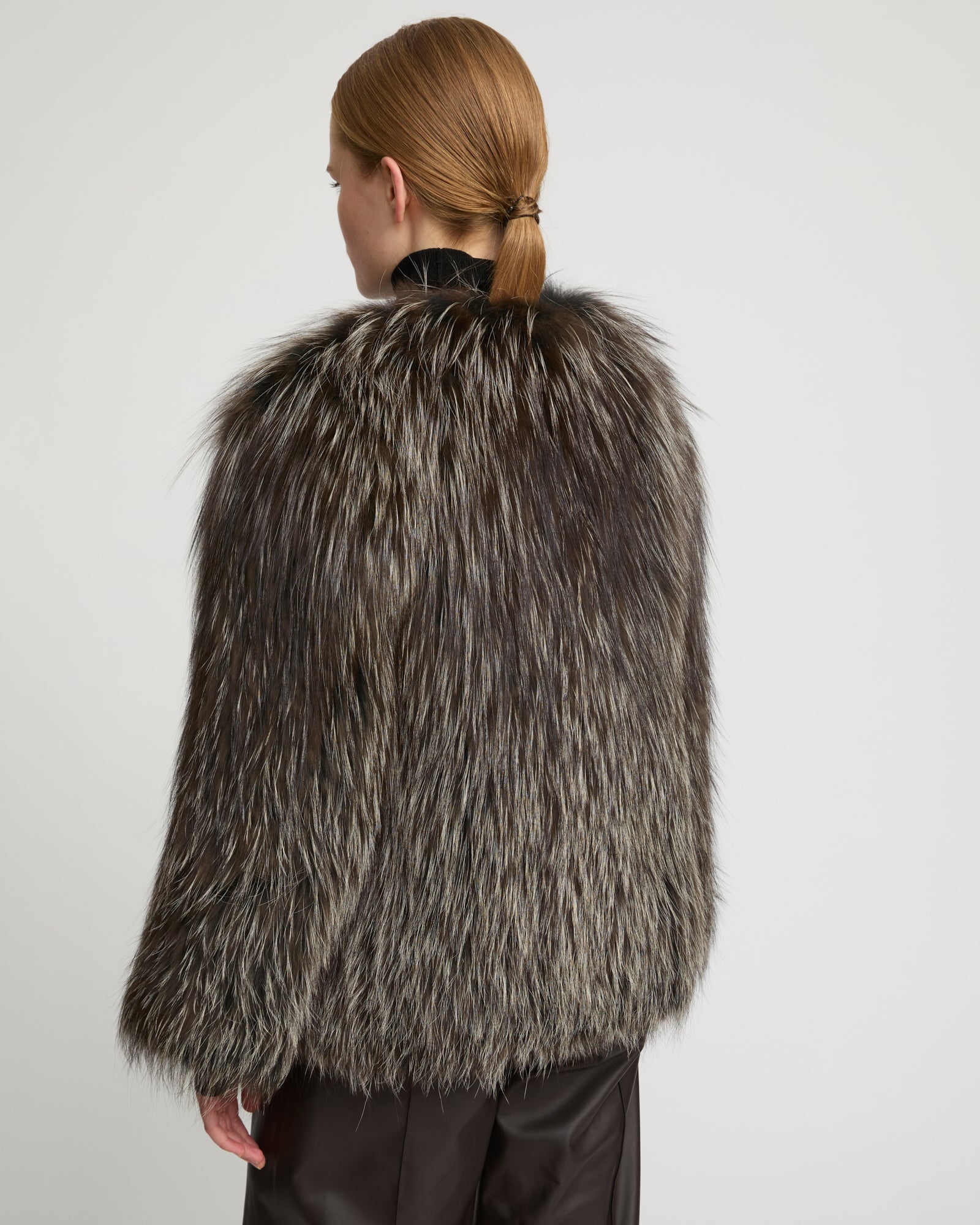 Veste courte en fourrure de renard tricoté -Yves Salomon