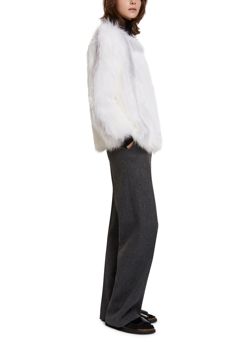 Veste courte en renard tricoté