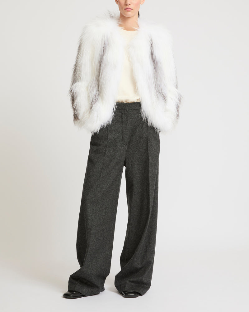 Veste courte en fourrure de renard tricoté