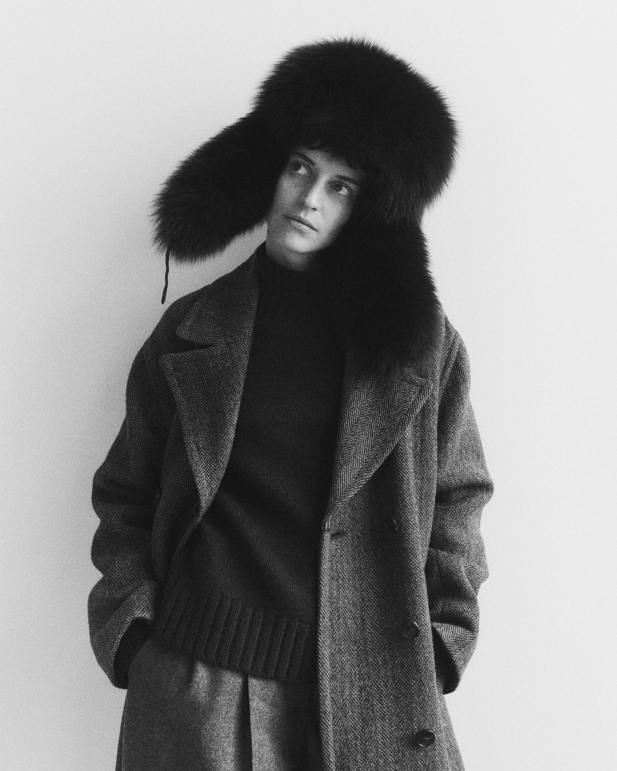 Chapka en tissu technique imperméable et fourrure de renard- Yves Salomon - Nouvelle collection Automne Hiver