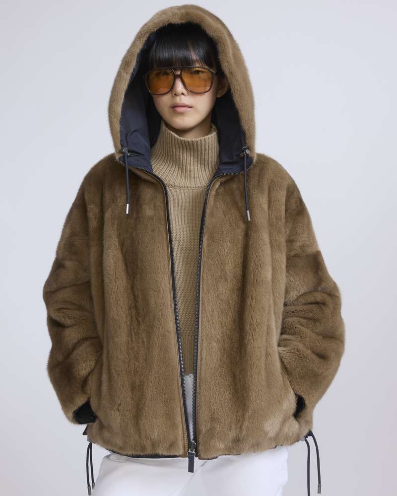Veste courte en tissu technique déperlant réversible en fourrure de vison